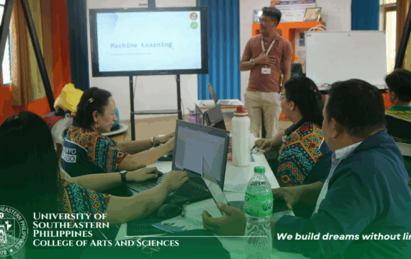𝗘𝗺𝗽𝗼𝘄𝗲𝗿𝗶𝗻𝗴 𝗲𝗱𝘂𝗰𝗮𝘁𝗼𝗿𝘀 𝘁𝗵𝗿𝗼𝘂𝗴𝗵 𝗱𝗮𝘁𝗮 𝗮𝗻𝗱 𝗶𝗻𝗻𝗼𝘃𝗮𝘁𝗶𝗼𝗻!