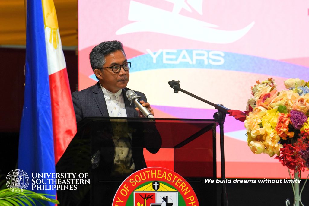 MoA-Signing-10-1024x683 Interfaith rites, student performances open USeP’s 47th anniversary
